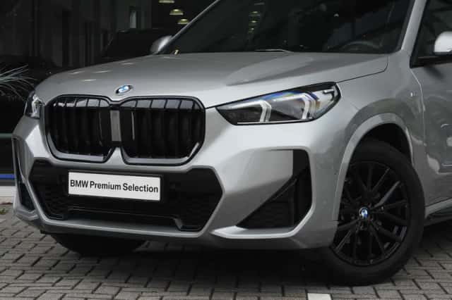 BMW X1 (2025) thumbnail 2