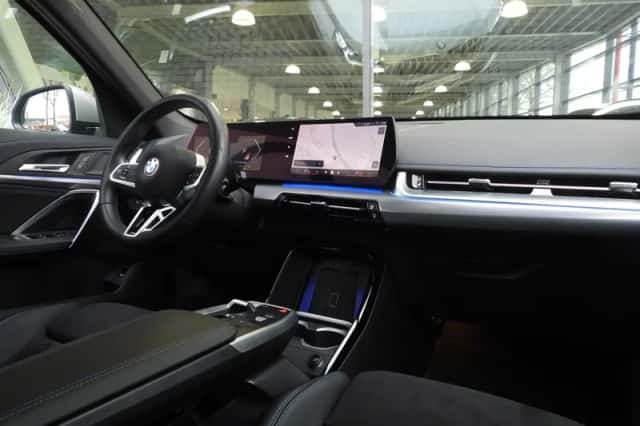 BMW X1 (2025) thumbnail 3
