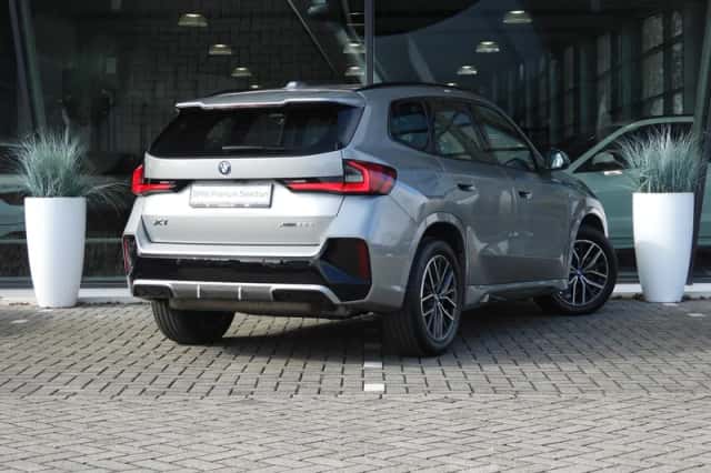 BMW X1 (2025) thumbnail 4