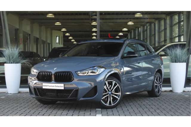 BMW X2 (2022) thumbnail 1