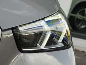 BMW iX1 (2025) thumbnail 13