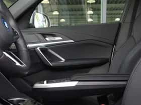 BMW iX1 (2025) thumbnail 19