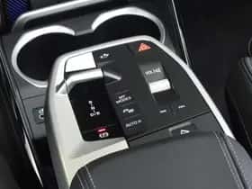 BMW iX1 (2025) thumbnail 36