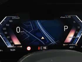 BMW iX1 (2025) thumbnail 39