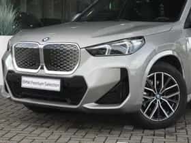 BMW iX1 (2025) thumbnail 6