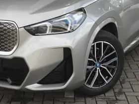 BMW iX1 (2025) thumbnail 8