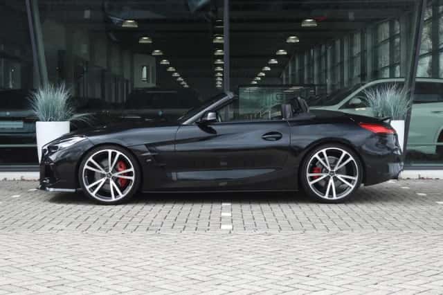 BMW Z4 (2022) thumbnail 5