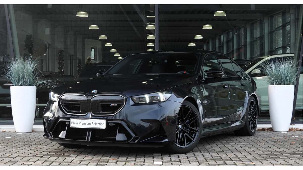 BMW M5 (2025) — foto 1