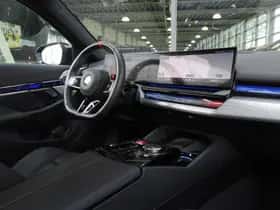BMW M5 (2025) thumbnail 44