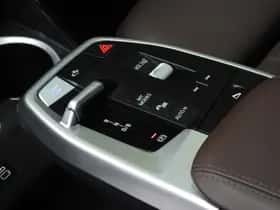 BMW iX1 (2025) thumbnail 12