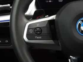 BMW iX1 (2025) thumbnail 33