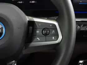 BMW iX1 (2025) thumbnail 34