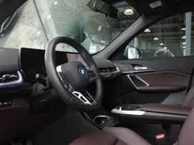 BMW iX1 (2025) thumbnail 10