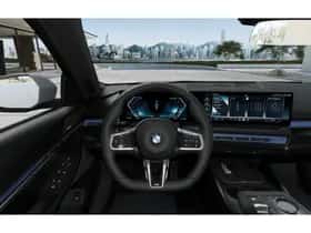 BMW i5 (2026) thumbnail 7