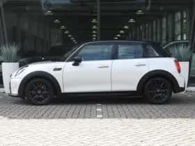 MINI Hatchback (2023) thumbnail 15