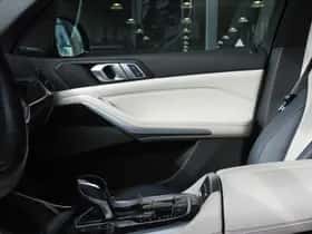 BMW X5 (2023) thumbnail 14