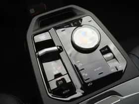BMW iX (2026) thumbnail 17