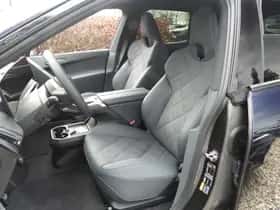 BMW iX (2026) thumbnail 3
