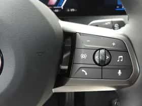 BMW iX (2026) thumbnail 22