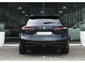 BMW iX (2026) thumbnail 10