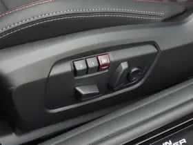 MINI Cabrio (2026) thumbnail 18