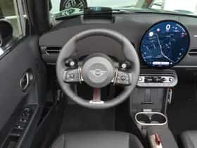 MINI Cabrio (2026) thumbnail 35