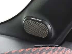 MINI Cabrio (2026) thumbnail 38