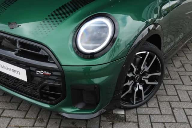 MINI Cabrio (2026) thumbnail 5