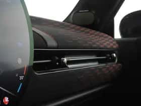MINI Cabrio (2026) thumbnail 48
