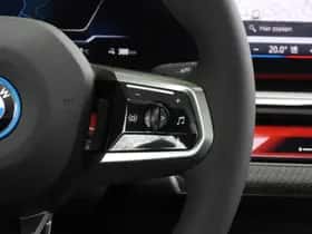BMW i5 (2026) thumbnail 43