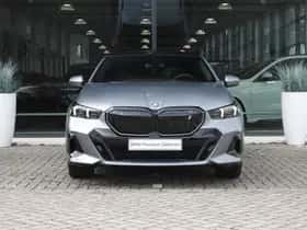 BMW i5 (2026) thumbnail 10