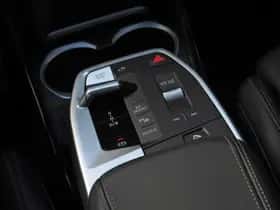 BMW iX2 (2025) thumbnail 34