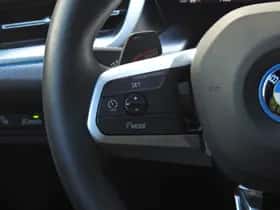 BMW iX2 (2025) thumbnail 35