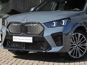 BMW iX2 (2025) thumbnail 6