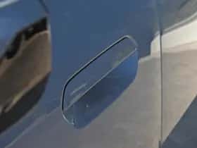 BMW iX2 (2025) thumbnail 9
