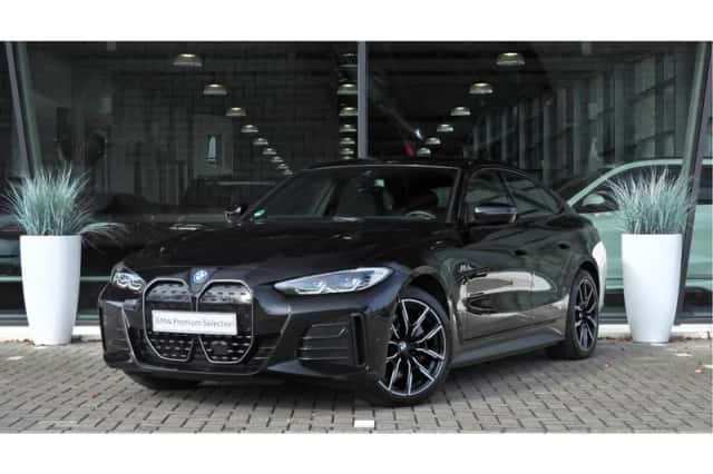 BMW i4 (2024) thumbnail 1