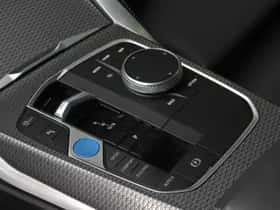 BMW i4 (2024) thumbnail 15