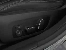 BMW i4 (2024) thumbnail 19