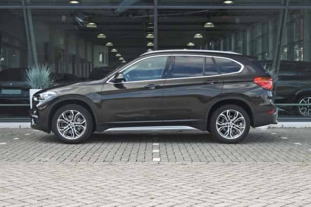 BMW X1 (2019) thumbnail 5