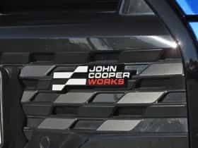 MINI Hatchback (2024) thumbnail 3