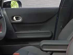 MINI Hatchback (2024) thumbnail 25