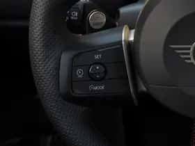 MINI Hatchback (2024) thumbnail 36