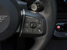 MINI Hatchback (2024) thumbnail 37