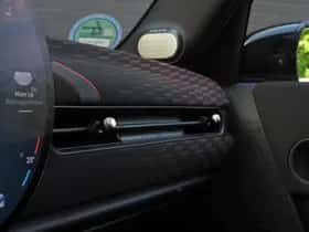 MINI Hatchback (2024) thumbnail 41