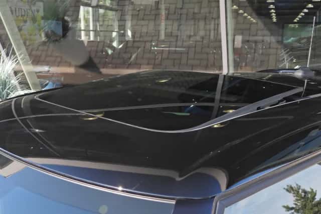 MINI Hatchback (2024) thumbnail 6