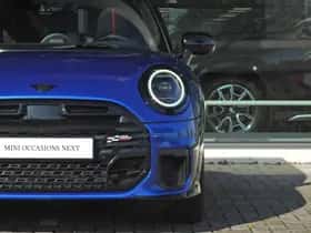 MINI Hatchback (2024) thumbnail 8