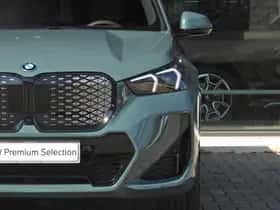 BMW iX1 (2026) thumbnail 12