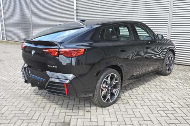 BMW X2 (2026) thumbnail 2