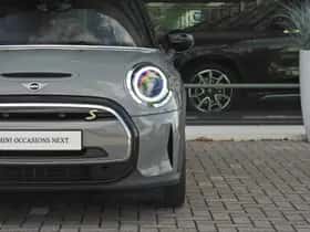 MINI Electric (2021) thumbnail 11