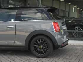 MINI Electric (2021) thumbnail 20